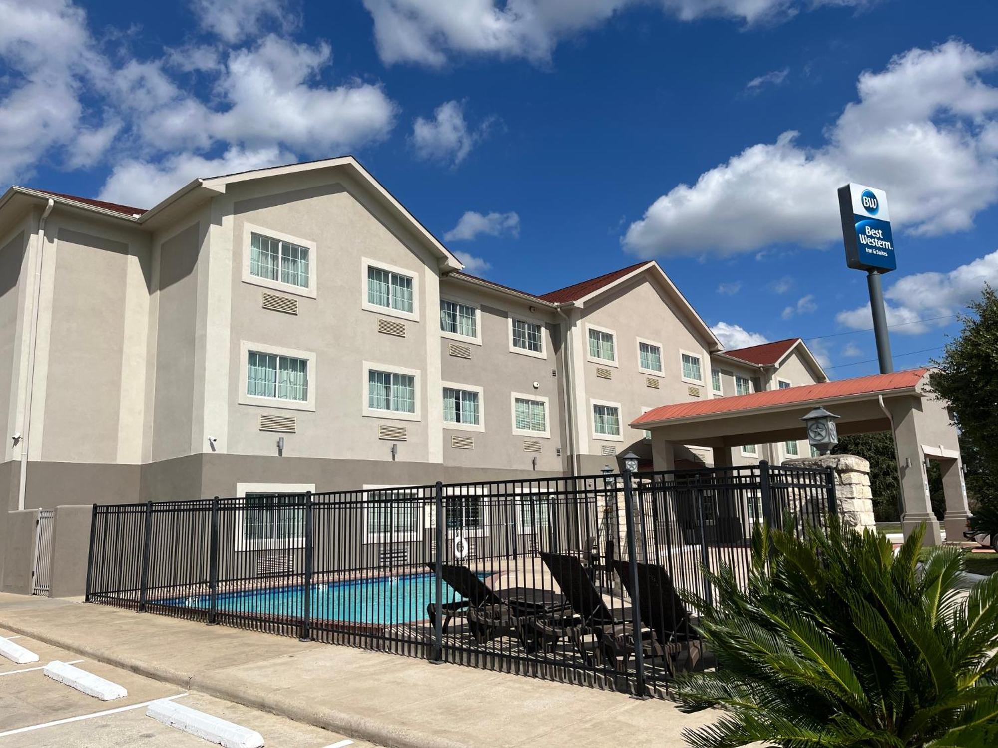 Best Western Inn & Suites Cleveland Exterior foto